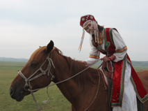 ���������֌Õ��������_�̑呐���B�����S�����̈ߑ��𒅂ď�n���̌��B