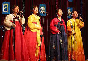 �w���B���`�}�`���S���𒅂ĉ̂��̂��p�͂ƂĂ��؂₩�ł����������I�I