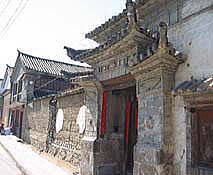 �����̉Ɖ��͔����ǂ������B���Ȃ�N�G���������Ƃ͕ǂ̐F�������Ȃ��Ȃ��Ă���B