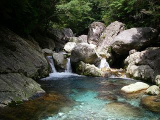 IMGP1806.jpg(27065 byte)