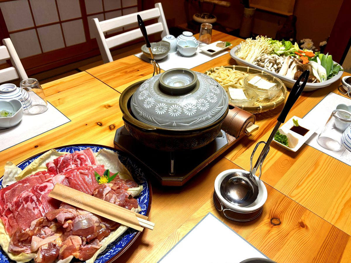 味噌鍋 食卓