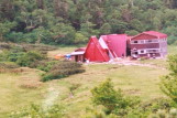 草原の中の 黒部五郎小舎