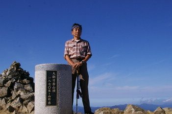 山頂 空は宇宙色